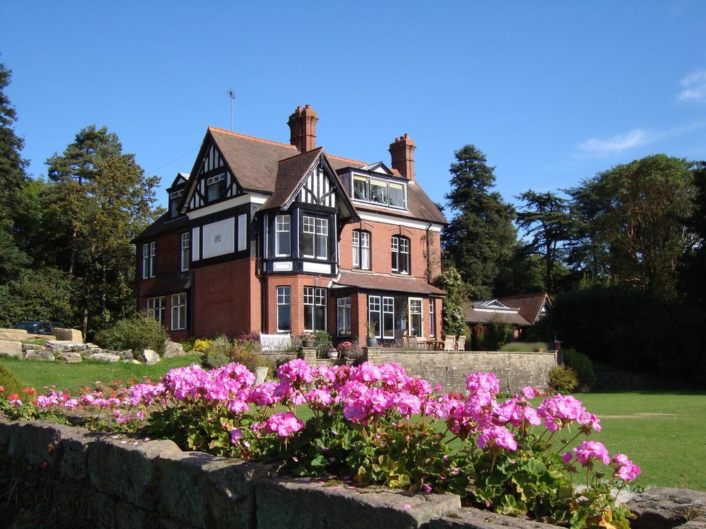 Woodlands Bed & Breakfast Barnt Green Exterior foto