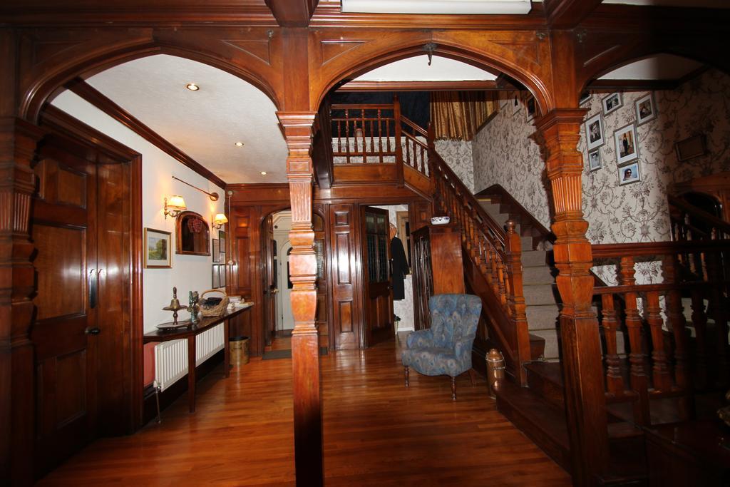 Woodlands Bed & Breakfast Barnt Green Exterior foto